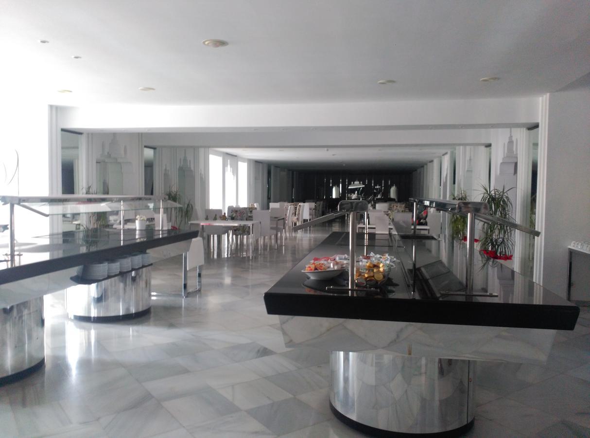 โฮเต็ล สวีทส์ ออลเบย์ซิน เดลมาร์ Hotel อัลมูเญการ์ ภายนอก รูปภาพ